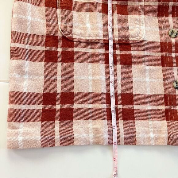 Brixton Boxy Cropped LS Flannel* - Picture 9 of 11
